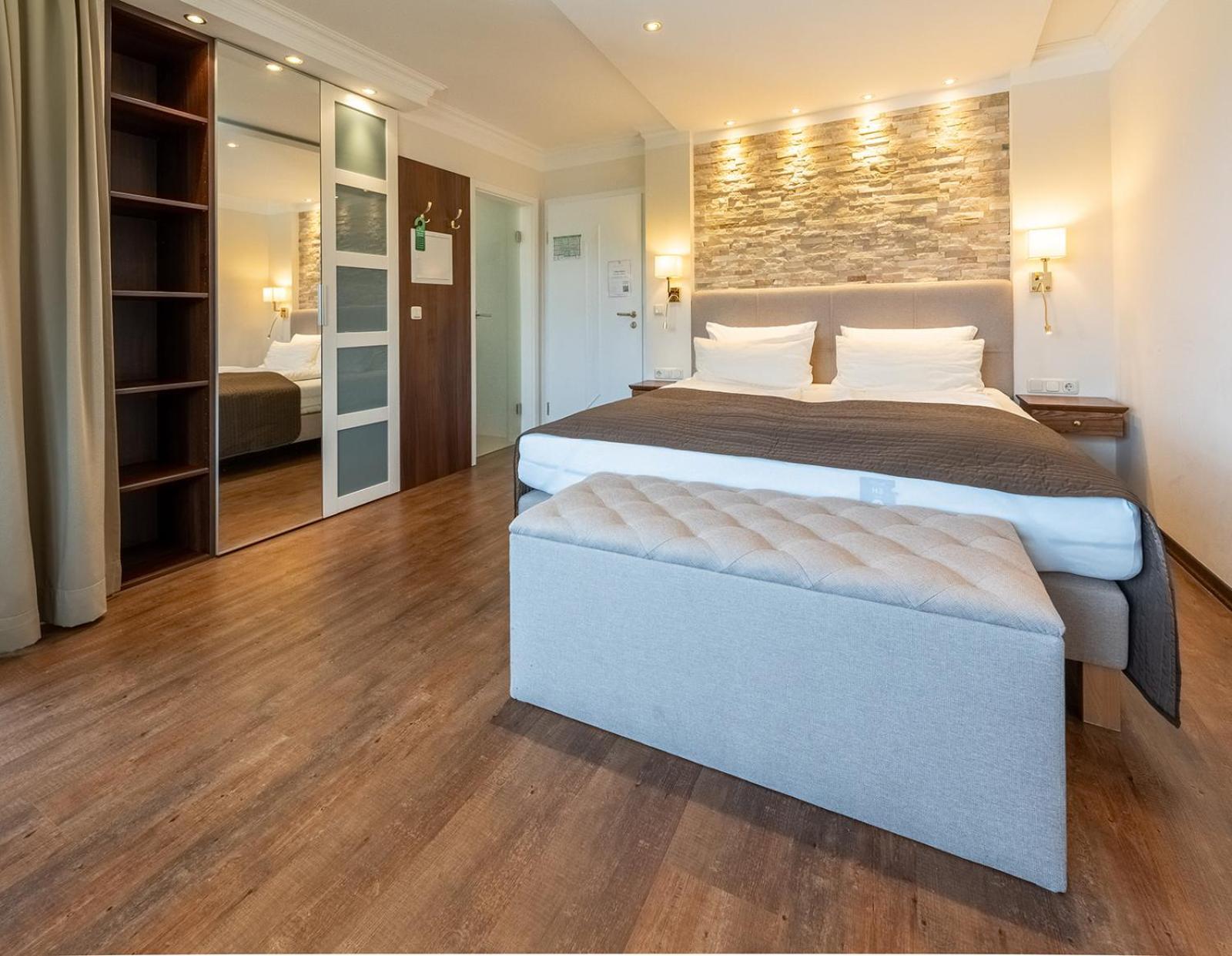 Chiemseestern Vacation & Recreation "Adults Only" Gstadt am Chiemsee Room photo