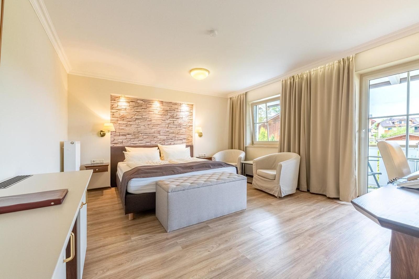 Chiemseestern Vacation & Recreation "Adults Only" Gstadt am Chiemsee Room photo