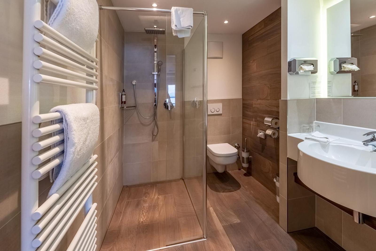 Chiemseestern Vacation & Recreation "Adults Only" Gstadt am Chiemsee Room photo